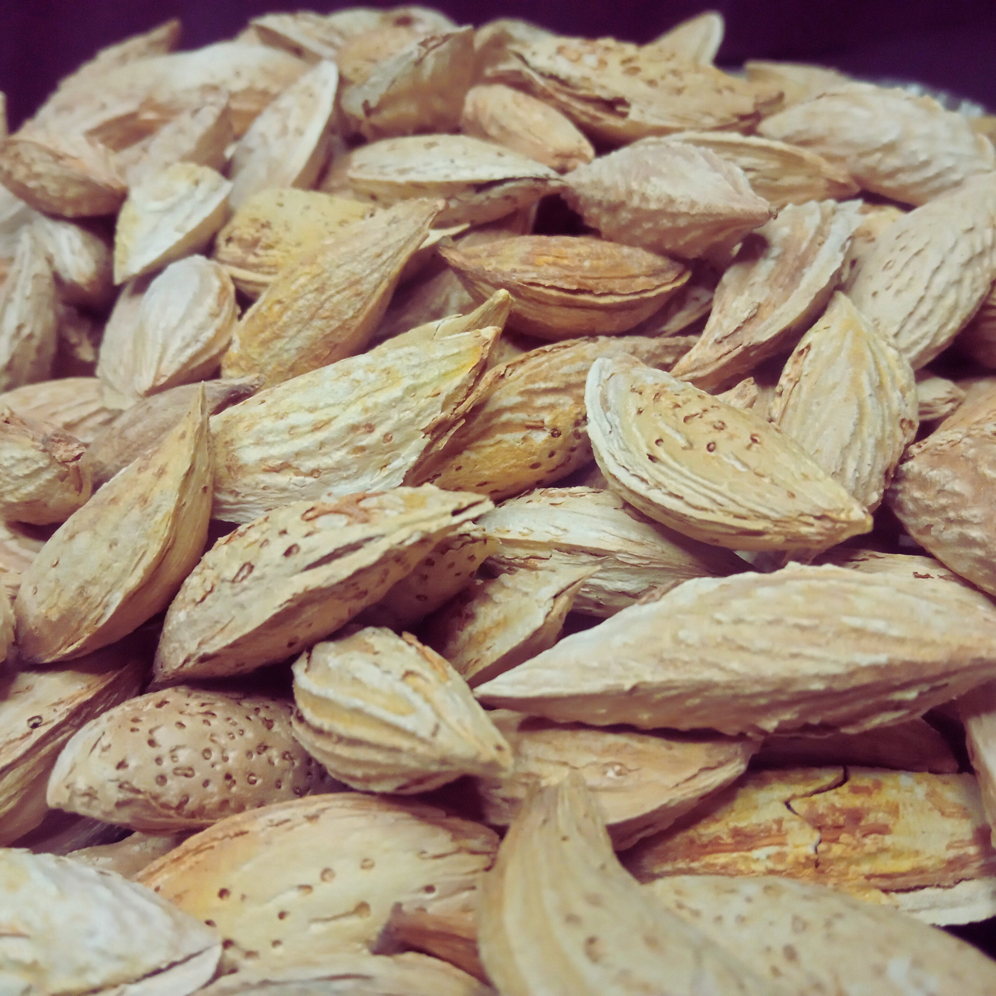 Paper Shell Almonds | Kaagzi Badaam, Sitarbai - Thin Shell, Long Kernel | Soft & Oil rich