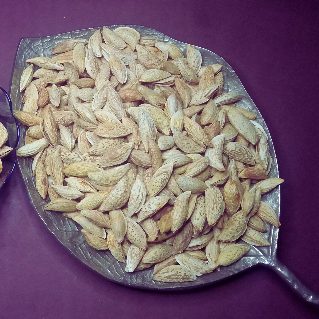 Paper Shell Almonds | Kaagzi Badaam, Sitarbai - Thin Shell, Long Kernel | Soft & Oil rich