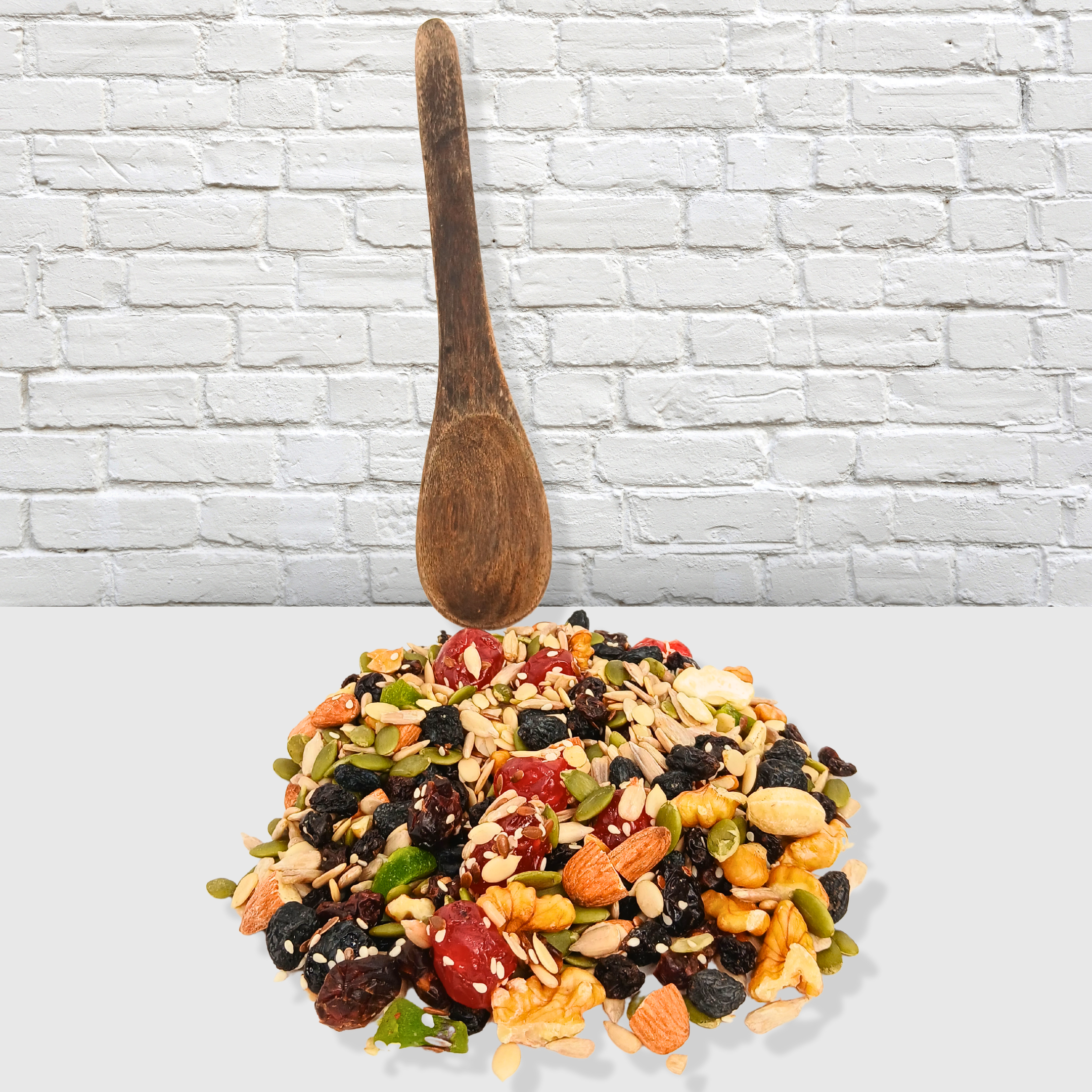 Superfood Granola with Nuts, Berries & Seeds